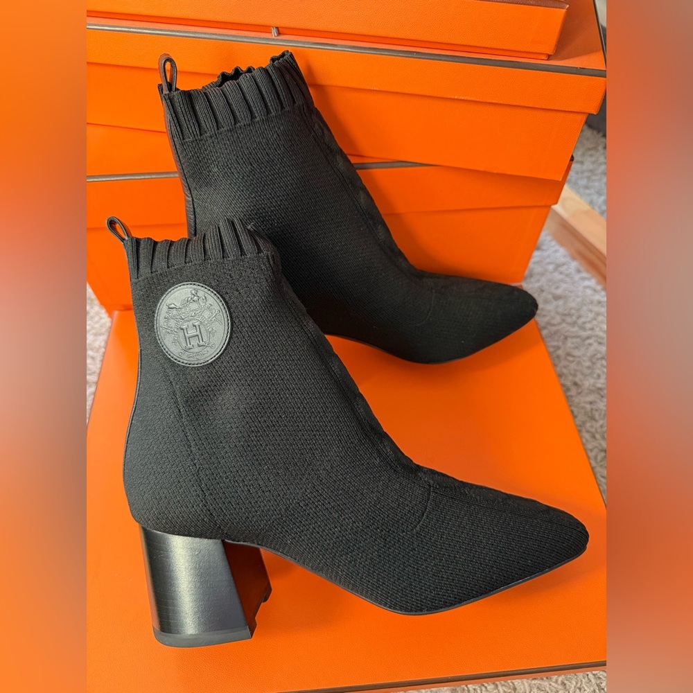 Hermes Black Volver 60 ankle boot